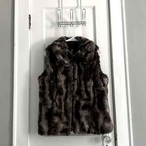 Rachel Zoe Faux Fur Vest Size Small